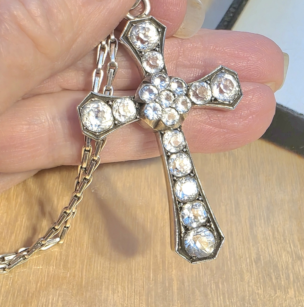ANTIQUE GEORGIAN STERLING SILVER PASTE CROSS PENDANT
